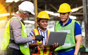 Worker-Technology-Course.webp